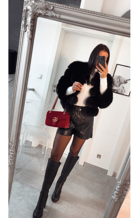 Černé koženkové kraťasy XS S M 