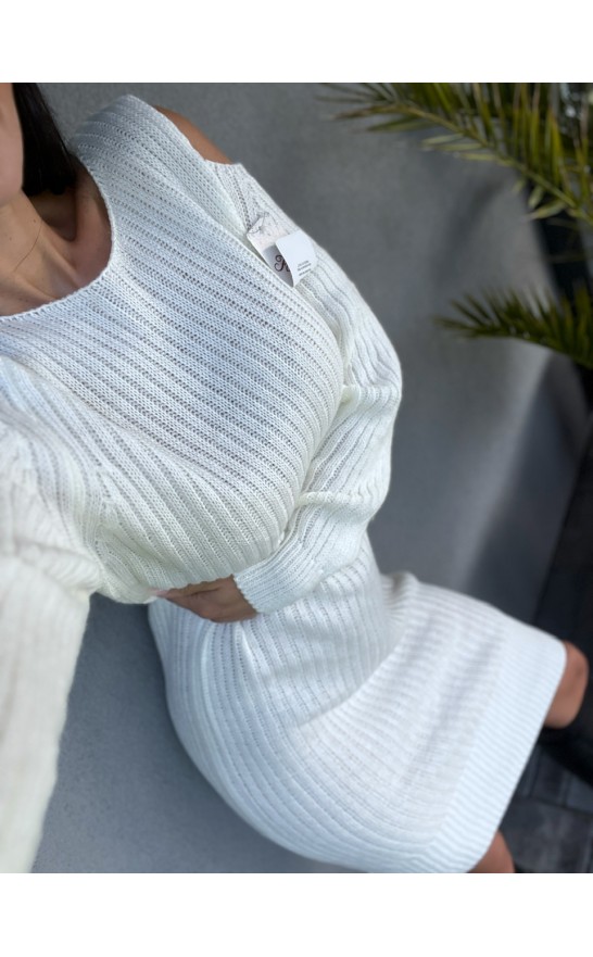 Smetnové teplé šaty Emilie