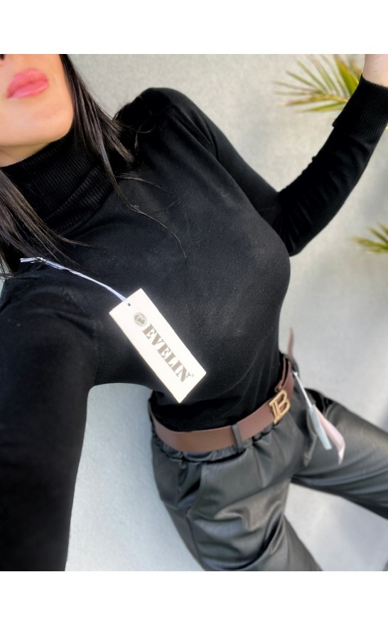 Černý basic rolák 