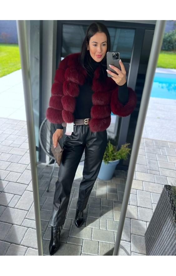 Černé kožené kalhoty s páskem 