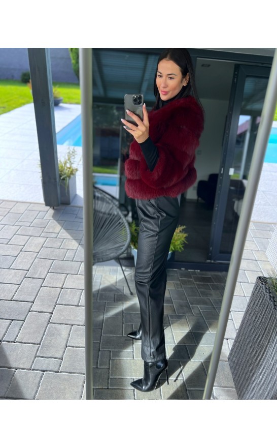 Černé kožené kalhoty s páskem 