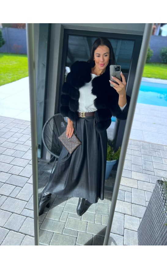 Černá kožená sukně + pásek 