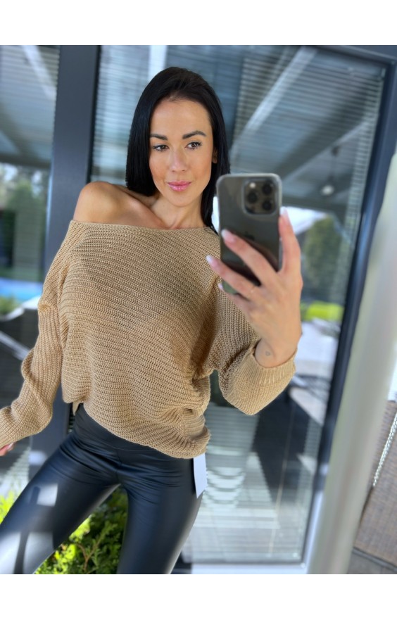 Krémový svetr Sony 