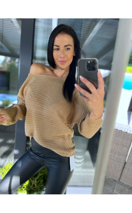 Krémový svetr Sony 