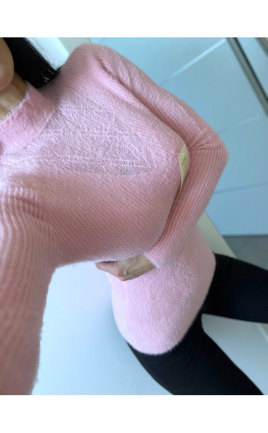 Růžový svetr Veli