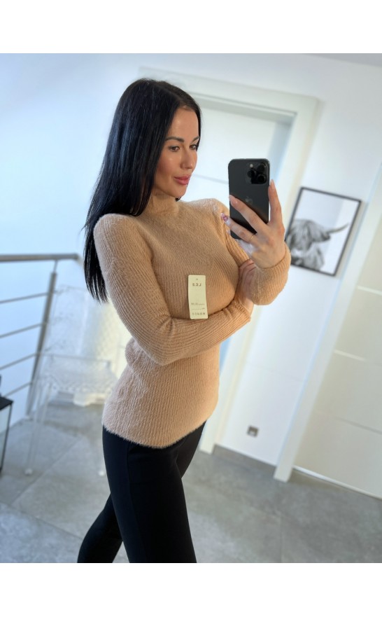Karamelový svetr Veli 