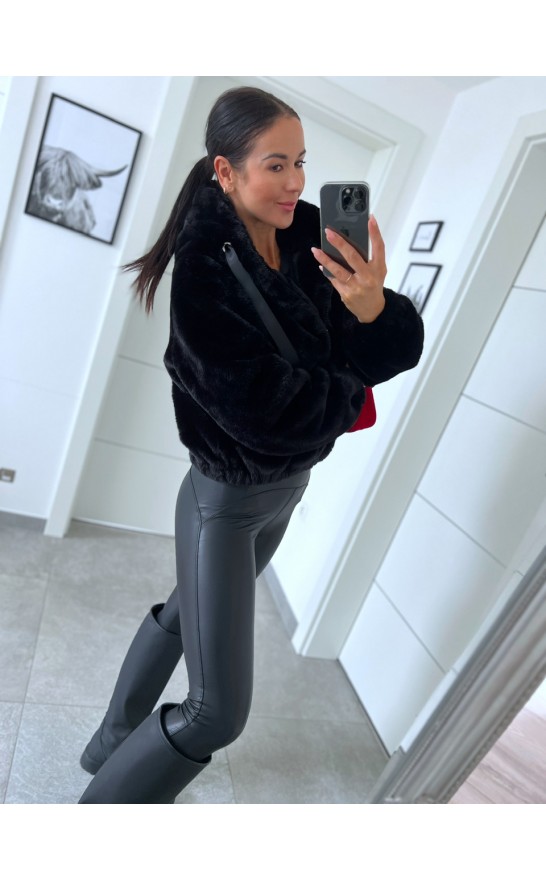 Černý luxusní kožíšek 