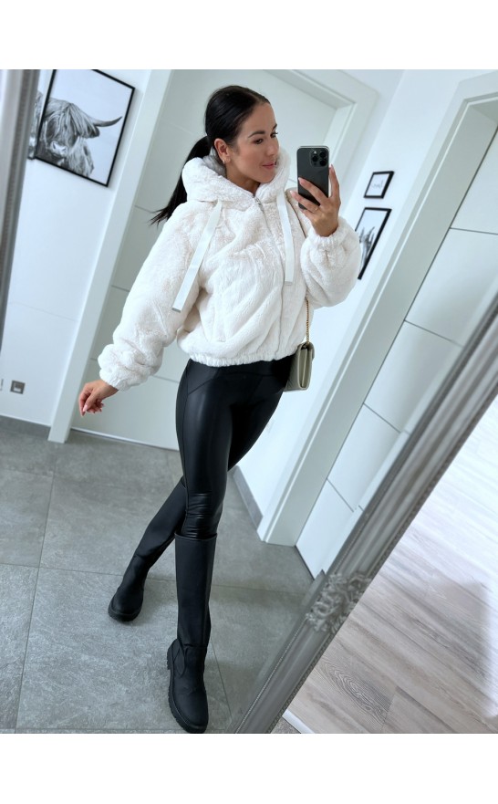 Smetanový luxusní kožíšek 