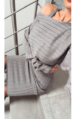 Šedý komplet šaty + svetr 