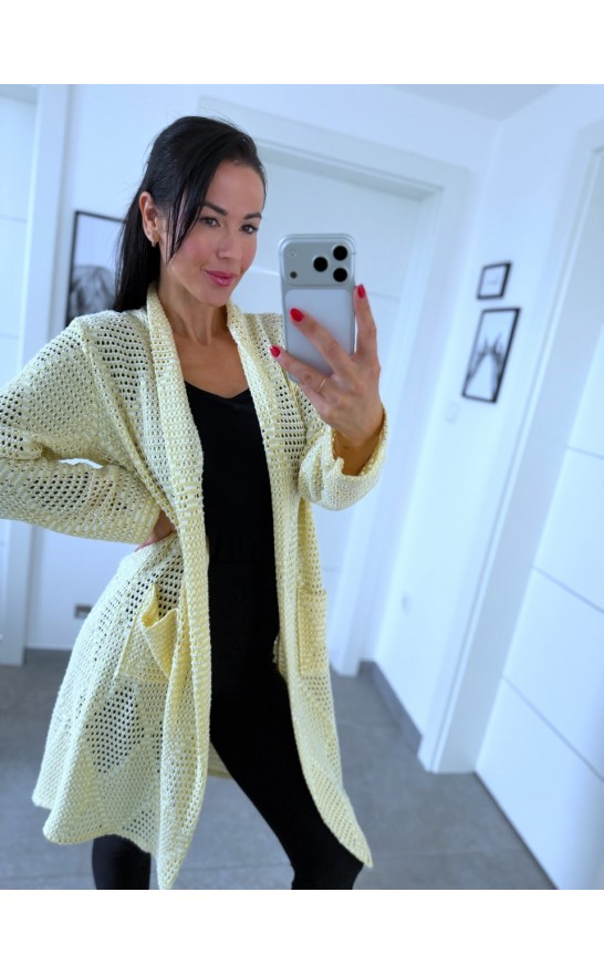 Pastelově žlutý cardigan 