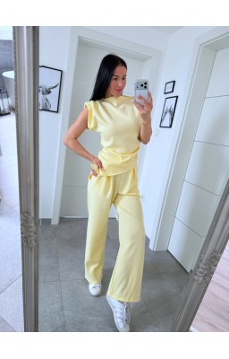 ŽLutý máslový komplet 