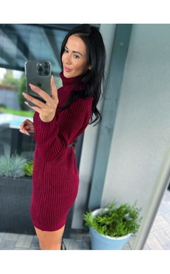 Vínové teplé šaty Boas 