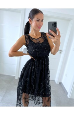 Černé síťované šaty + spodnička  S/M