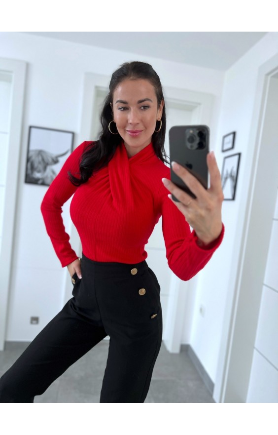 Červený křížový  top 