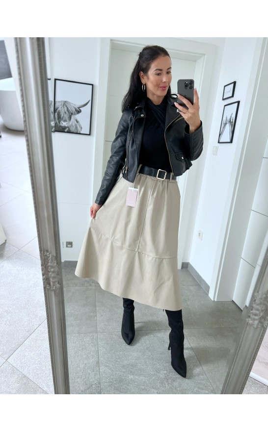 Světle krémová sukně koženka + pásek 